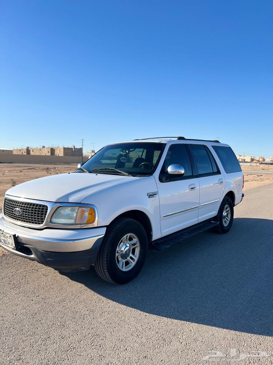 Ford Expedition 2002 for sale. Only 69,000 miles on the odometer.63197155469185114