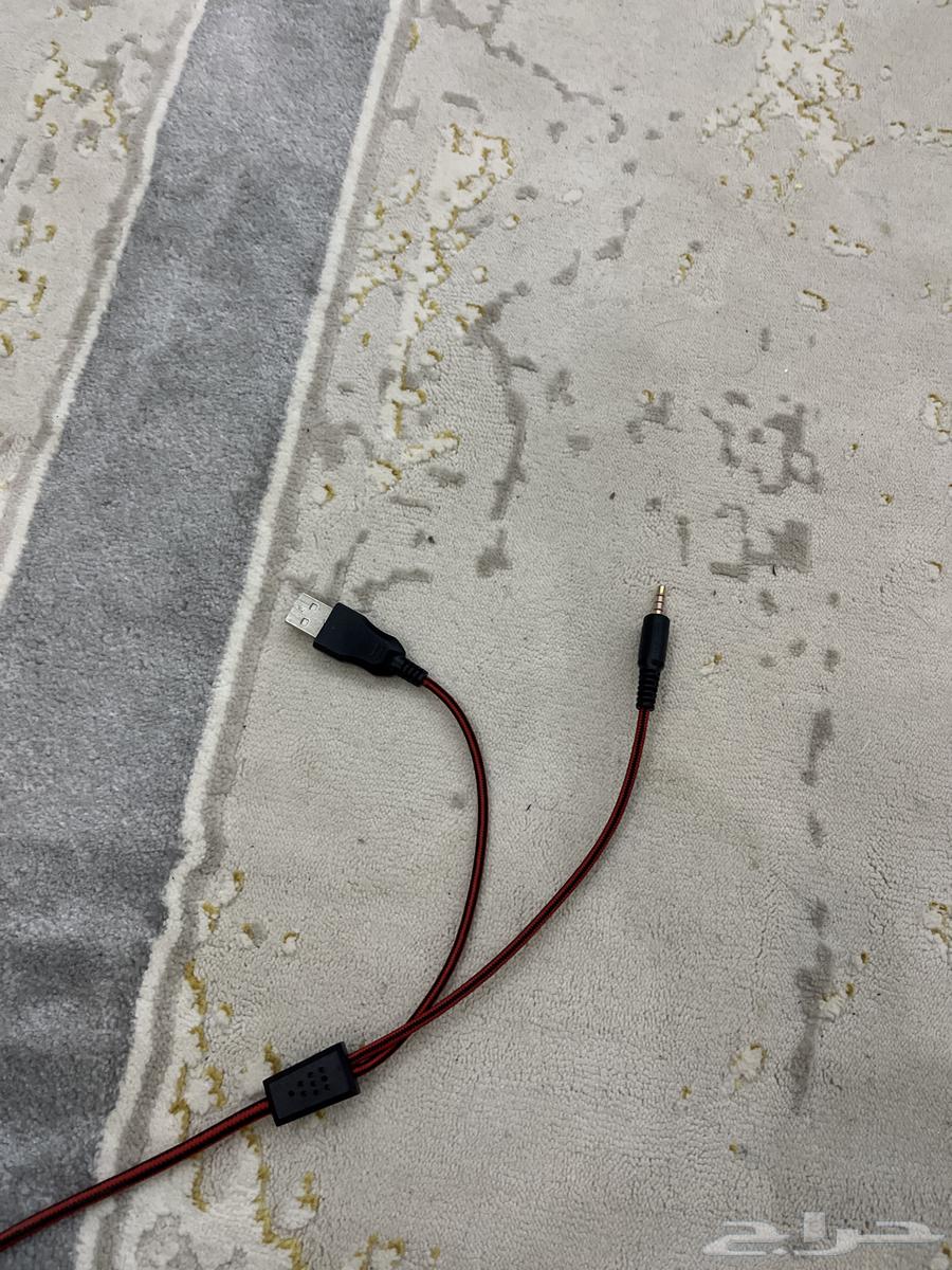 Sony headphones63137075734658113