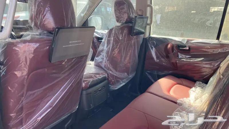 Nissan Patrol Titanium 8-cylinder 2024 model offers63199657382018113