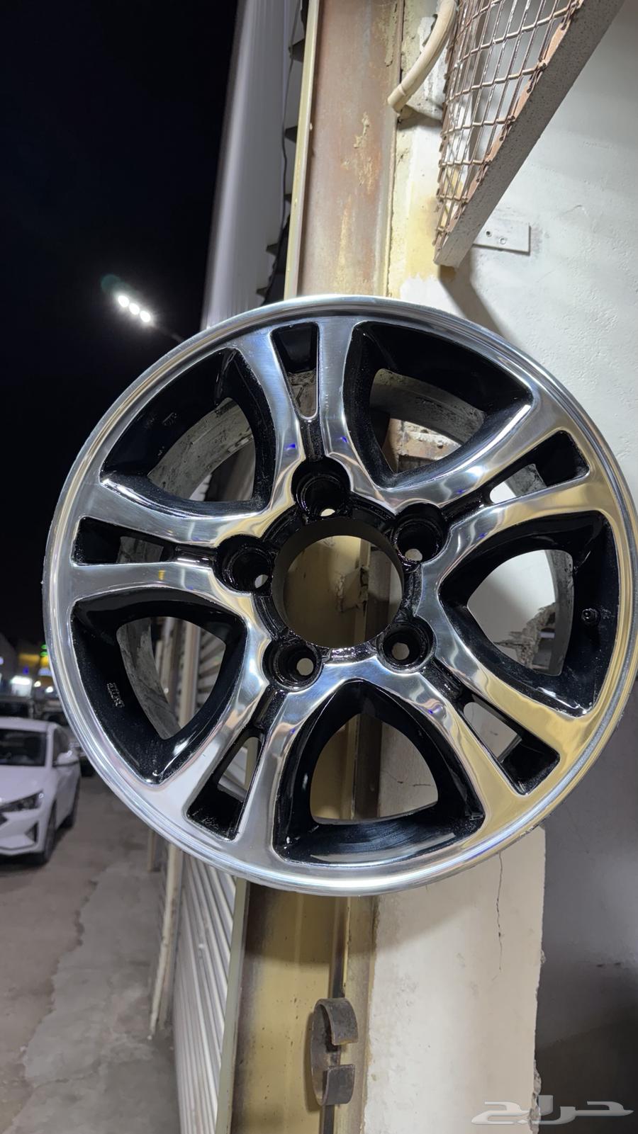 Selling used and renewed Fanatech rims for 1300 with a 5-month warranty on the paintwork630100152774411127