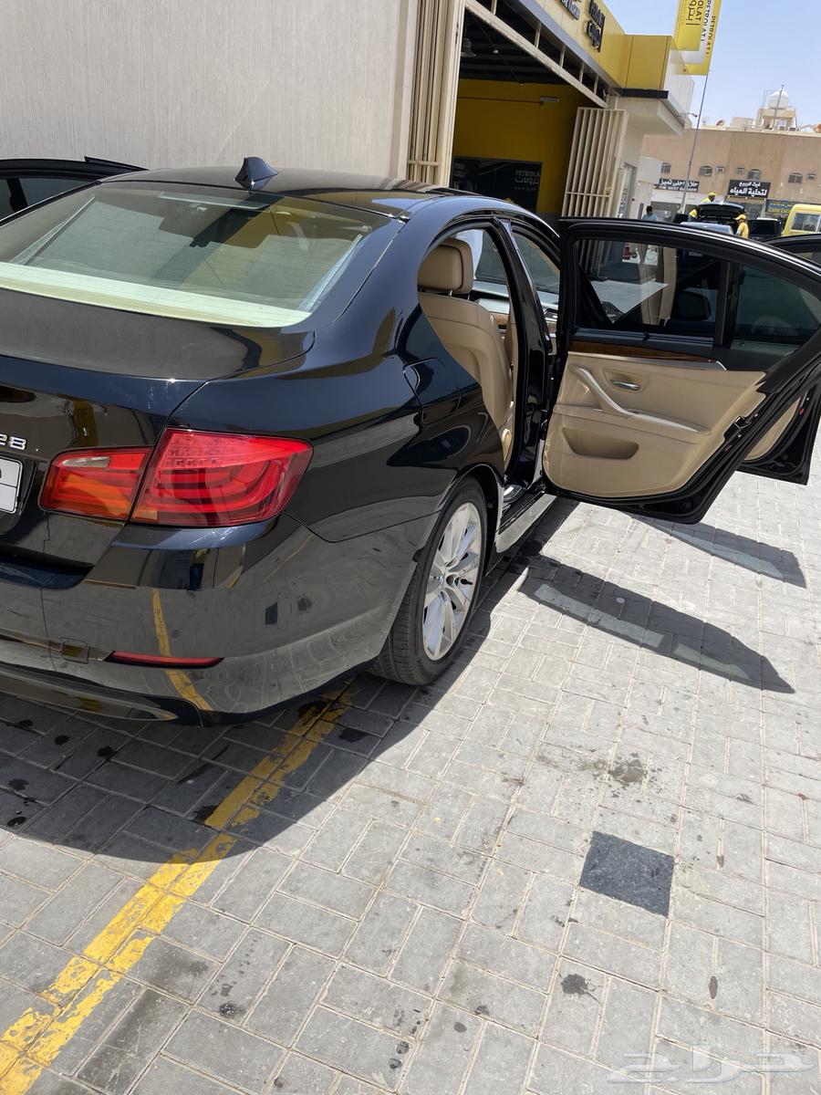 BMW 2011 528 for sale or exchange for a family car63195664185858112