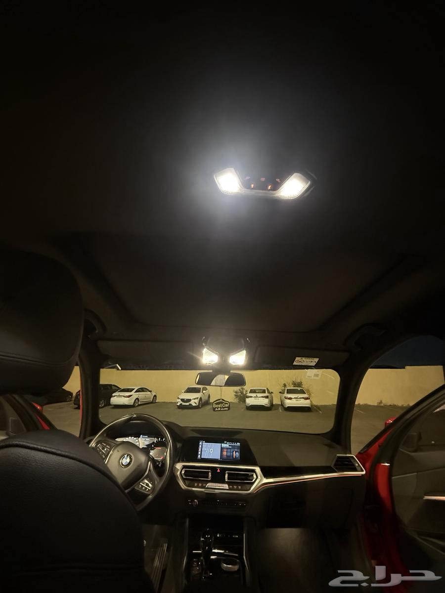 BMW 320i Sport Line63196649409025114