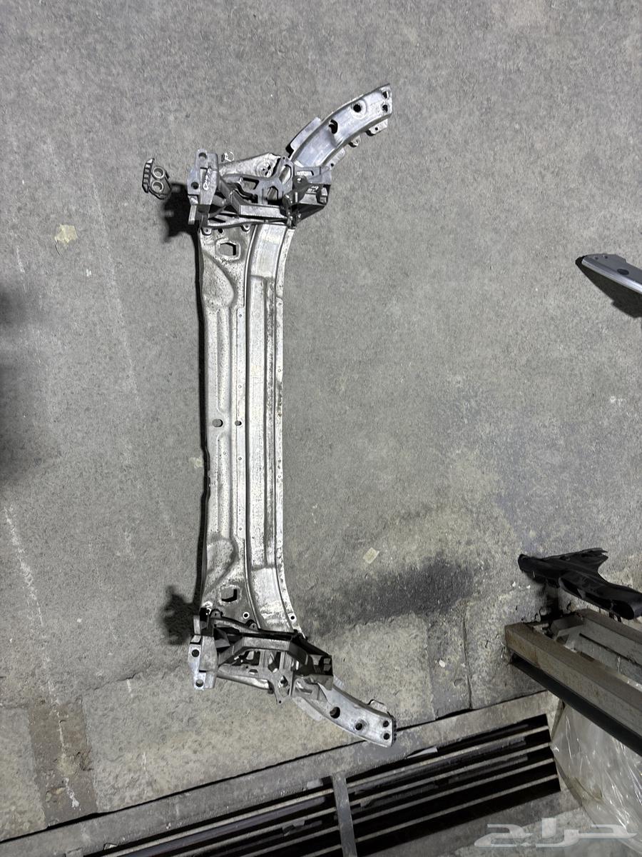 Mercedes C200, alloy wheels, front bumper diffuser, rear bumper, shock-absorbing parts63241679547522112