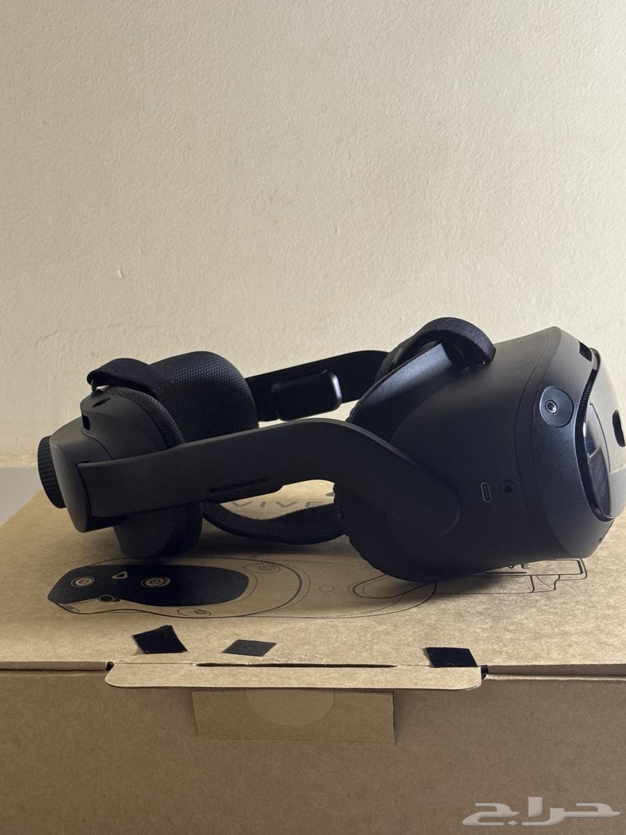 HTC VIVE Standalone and PC VR63201916643203113
