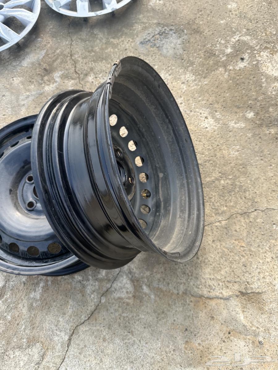 15-inch rims with 4 bolts63196705941121114