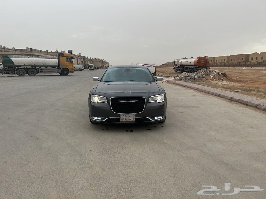 2019 Chrysler 300 Limited 6 Cylinder63196178741121111