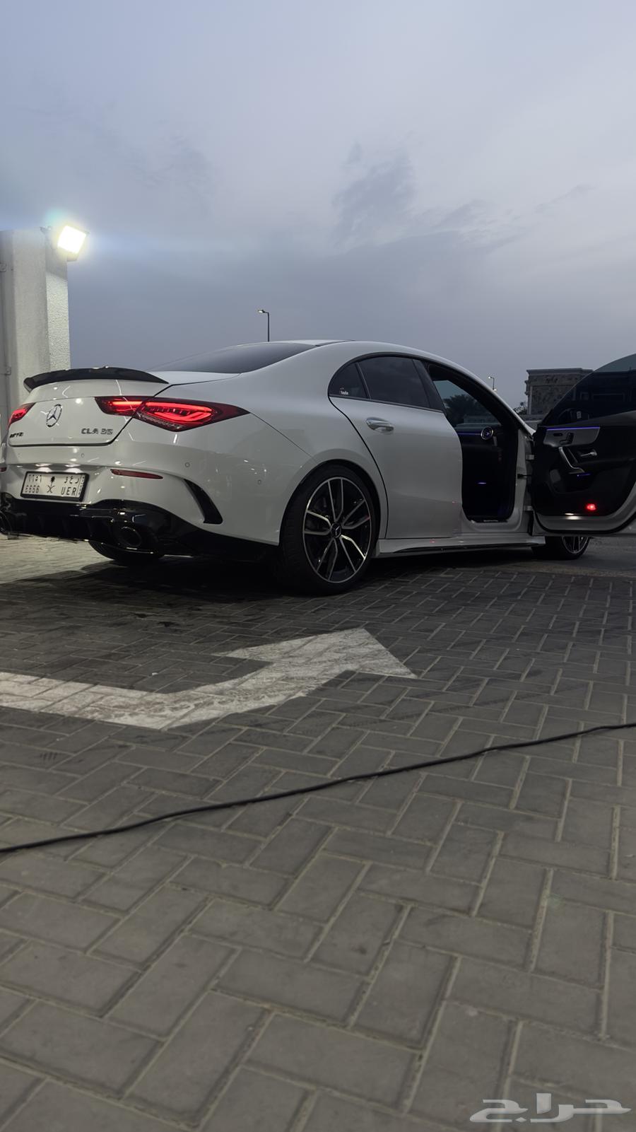 للبيع مرسيدس cla 35 موديل 2021 خليجي631956748720651128