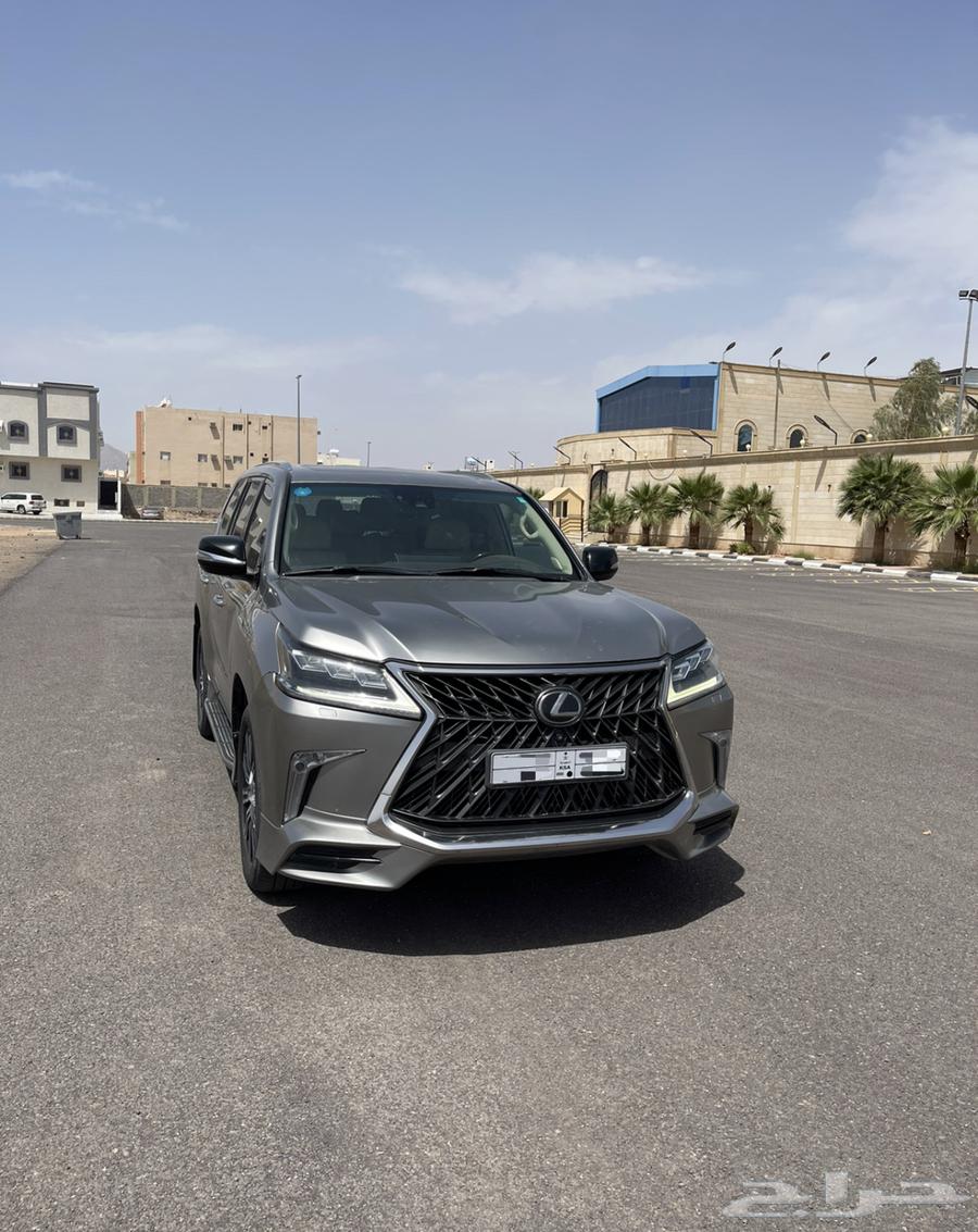 جيب لكزس دي دي اعلى فئه LX570 2018 عبداللطيف جميل سعودي63193638669697116