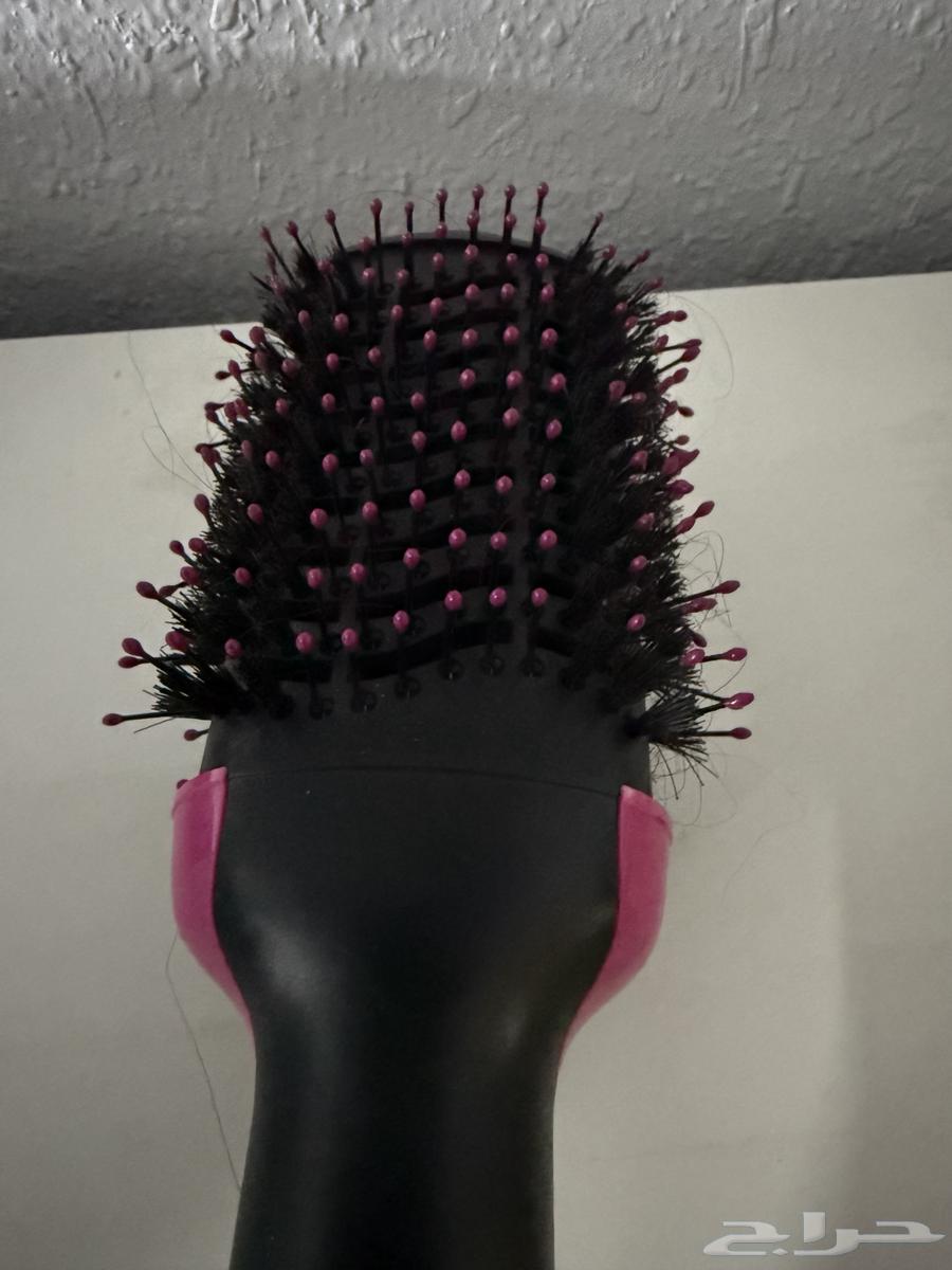 Hairdresser and stylist63133775532162112