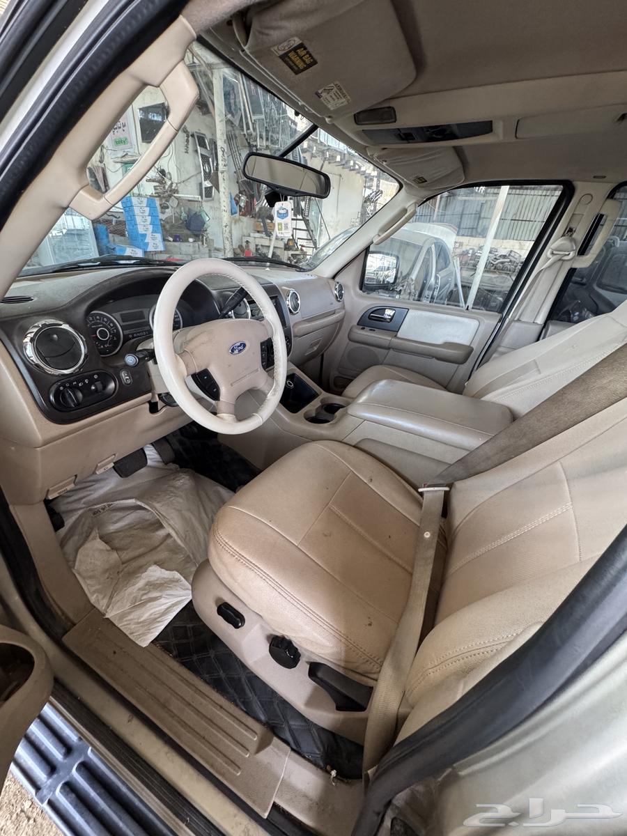 Scrap 2005 Expedition (parts only)63194132139009114