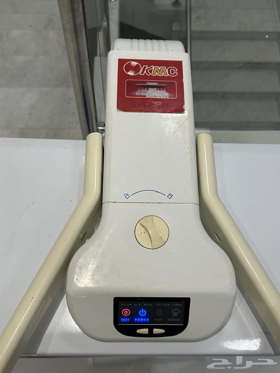 Electric iron with used table63492657396482114