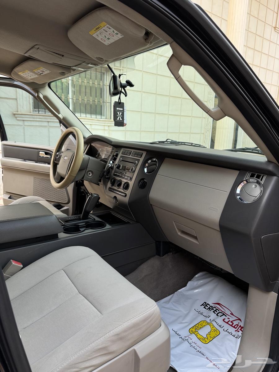 Ford Expedition 2014 model, clean body condition, mileage 236,00063196209864323114