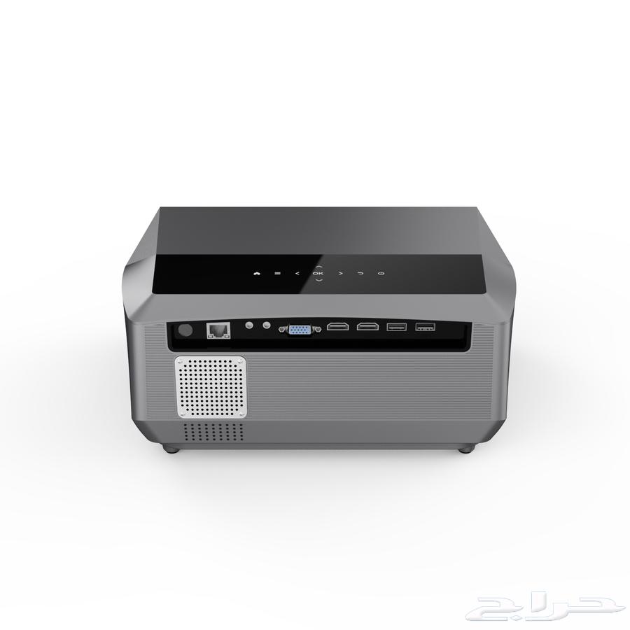 Giant 4K cinematic projector63140906518275114