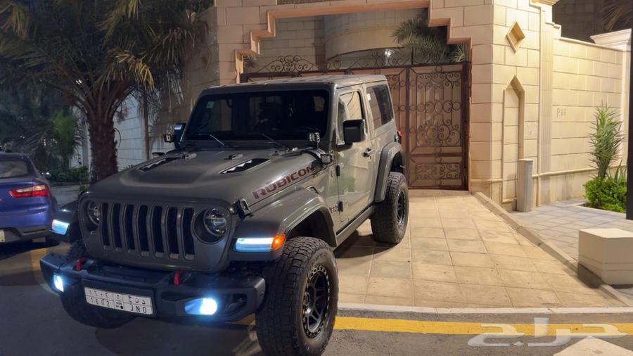 For sale, a Jeep Wrangler63193150819713111