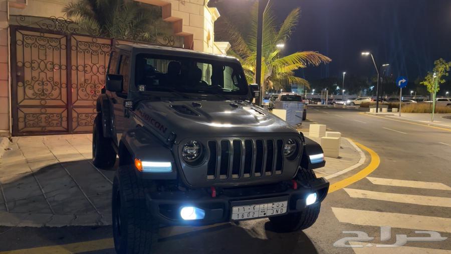 For sale, a Jeep Wrangler63193150819713112