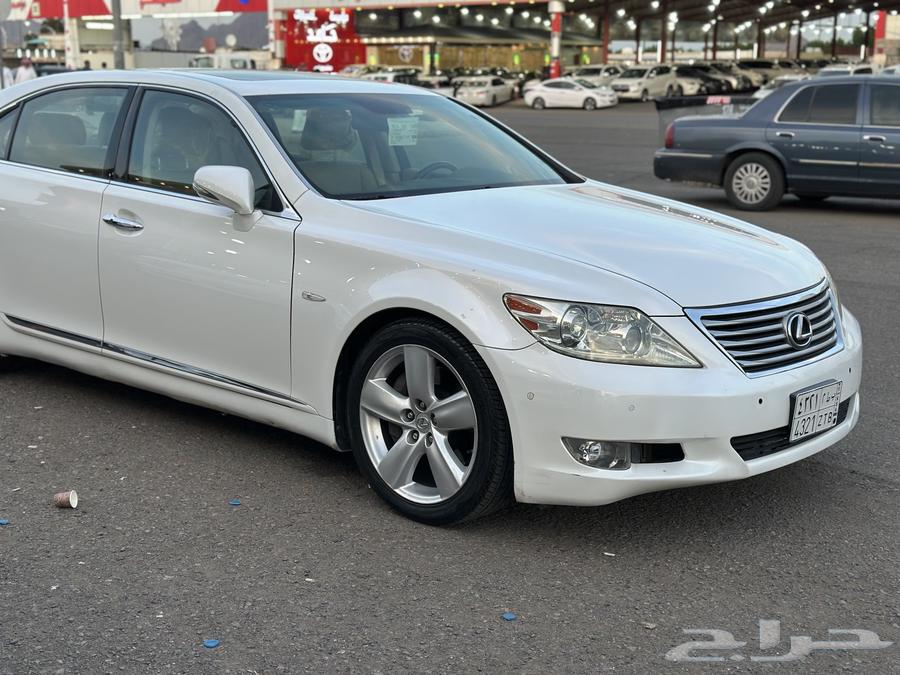 Lexus 2011 LS460L63191623583234113
