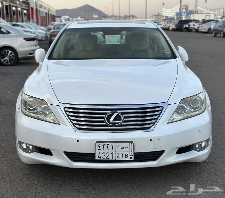 Lexus 2011 LS460L63191623583234114