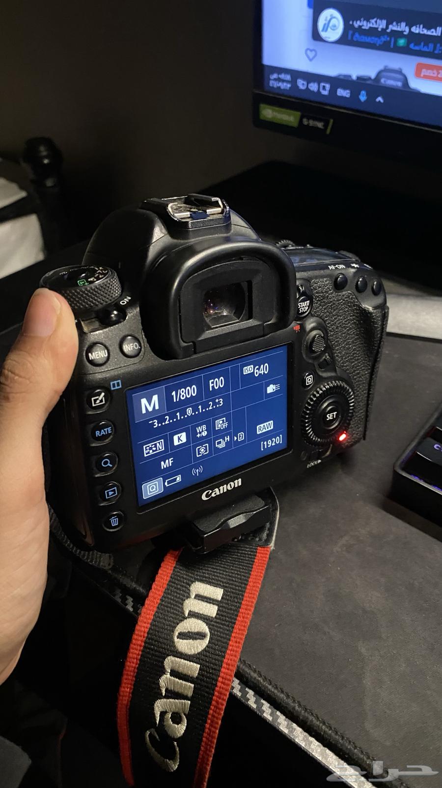 Canon 5D Mark IV 463129861182338112