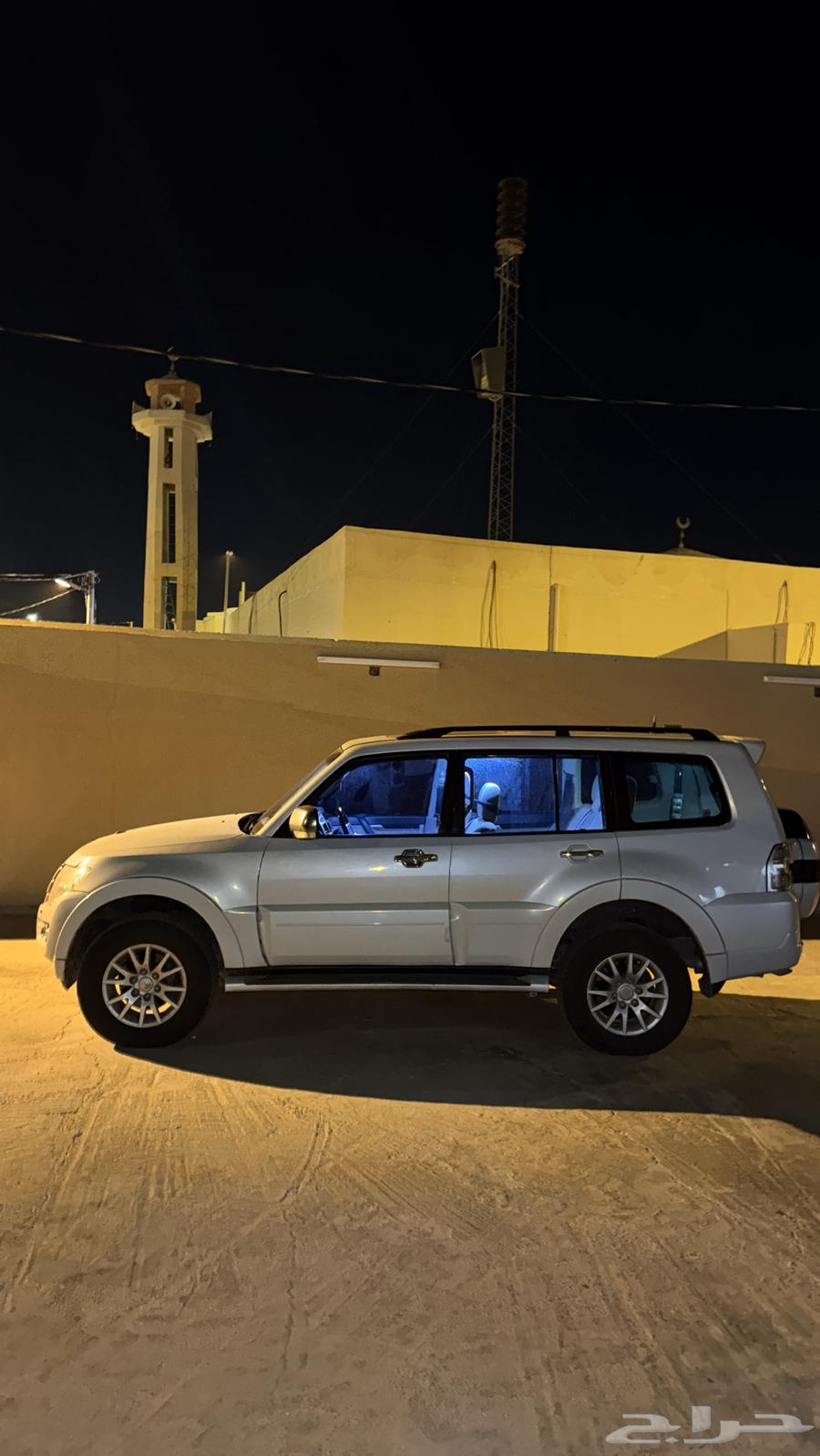 Mitsubishi Pajero 201563189658950786112
