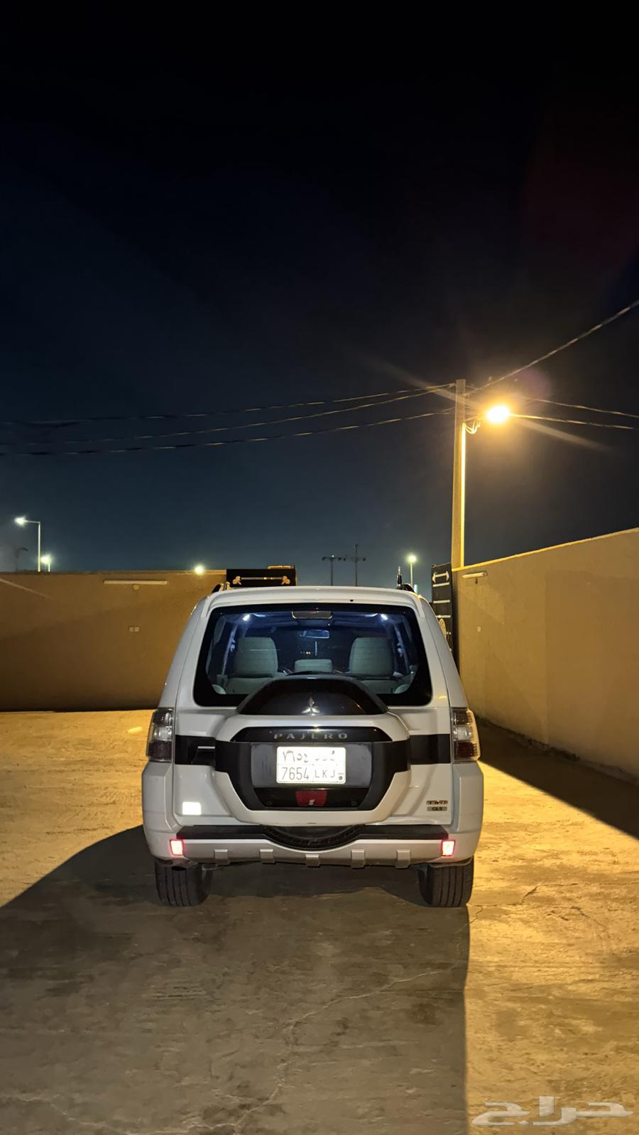 Mitsubishi Pajero 201563189658950786114