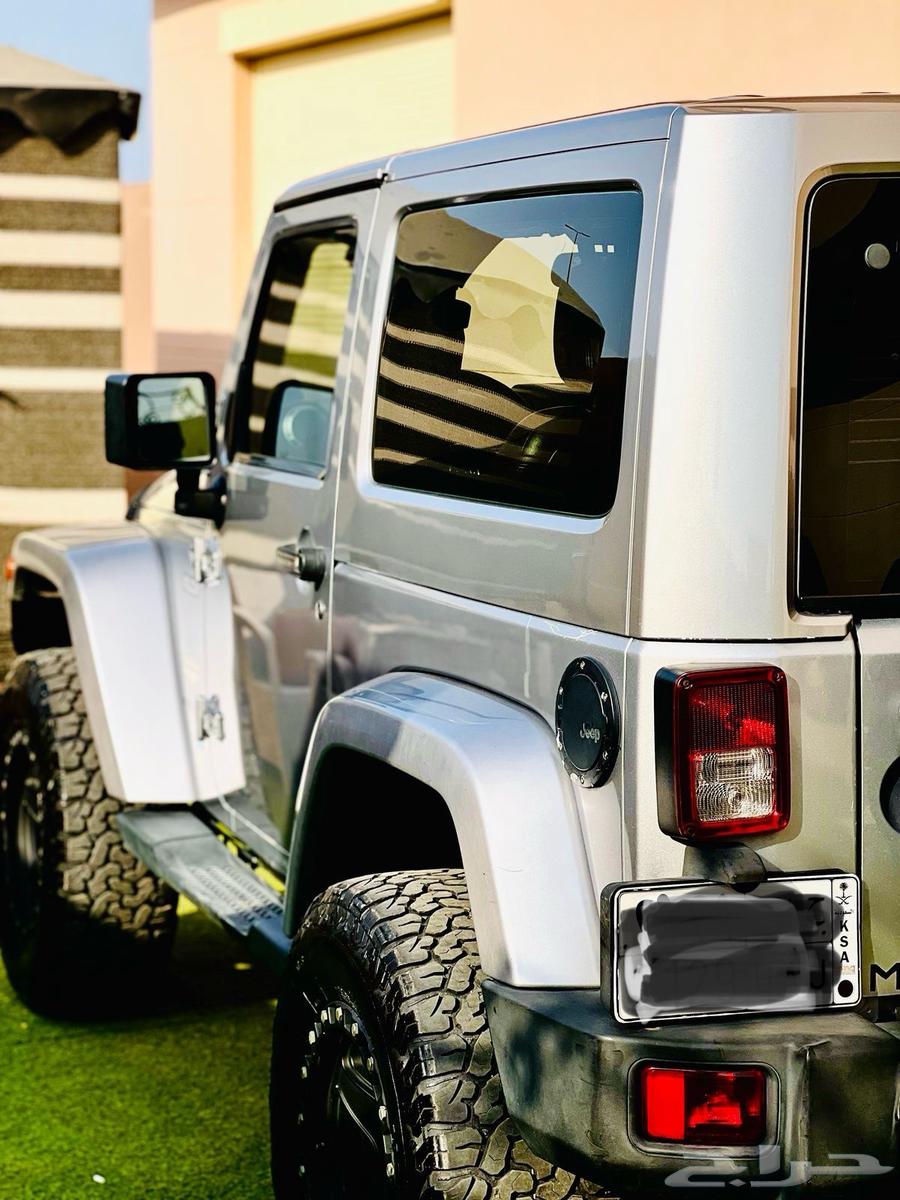 Jeep Wrangler 2013 with manual transmission63191135478019112