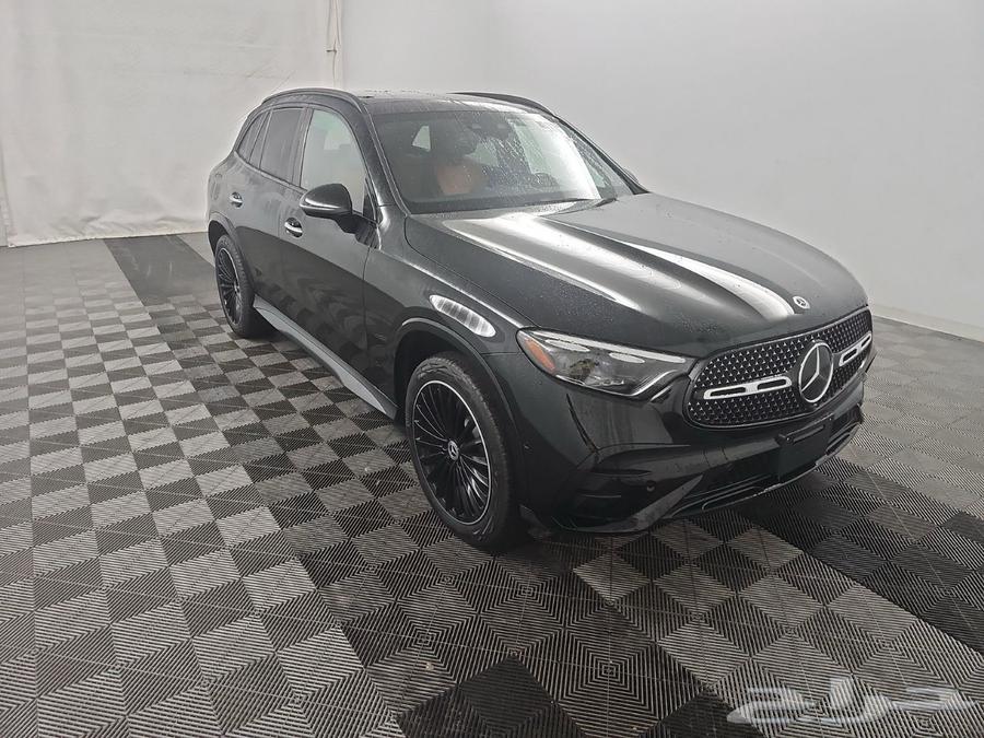 مرسيدس GLC 300 فل نايت بكج 2023 سعر مميز فل كامل63188677875715111
