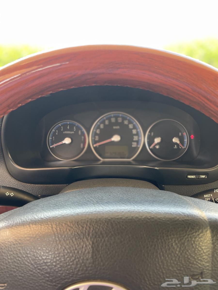 Hyundai Centennial 2009 for urgent sale at 17,00063189641773185112