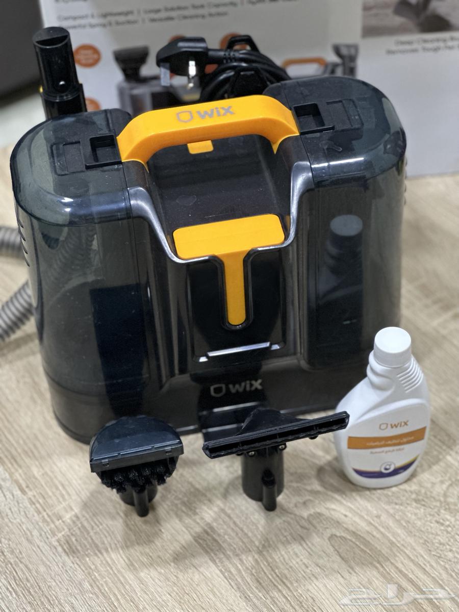 Carpet and upholstery cleaning machine63130679753729113