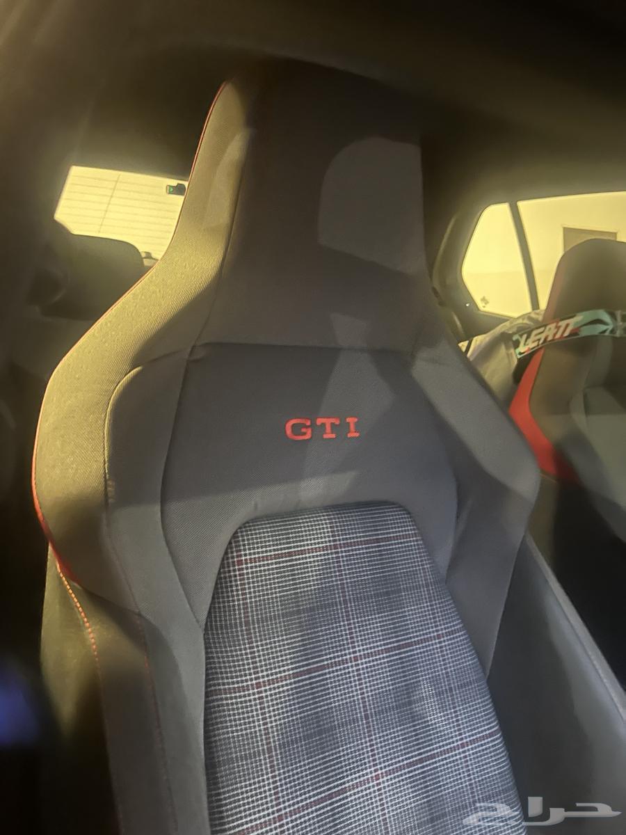 Volkswagen GTI 8 202463193153718785112