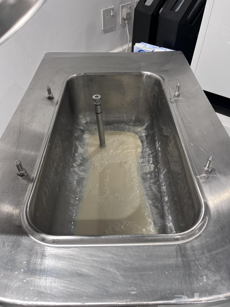 Professional ice cream machine63128699330945114