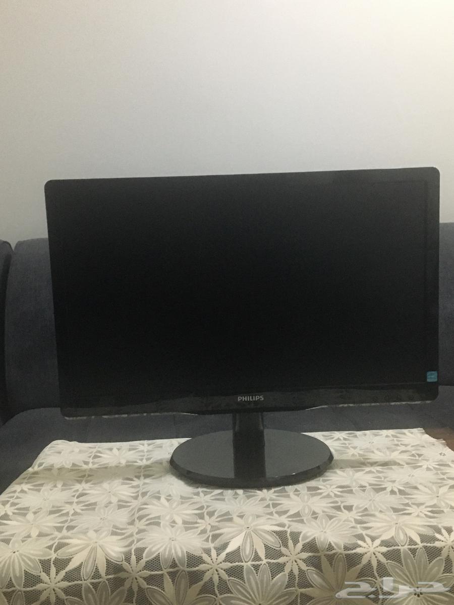 An old-generation computer screen631311113688351117