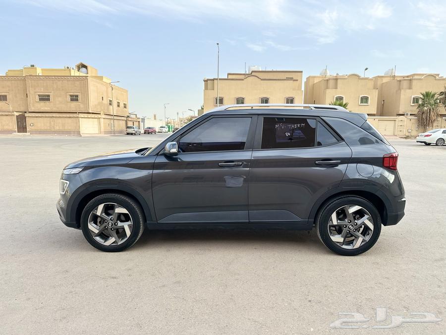 Hyundai Venue 1.6 2020 imported from Korea has been sold63188195347586114