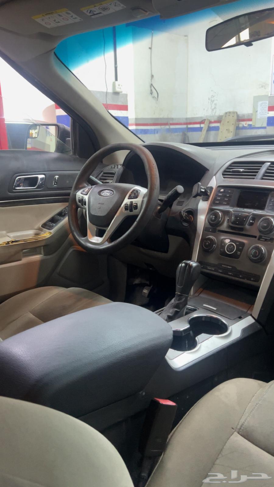 Ford Explorer 201563188687907075112