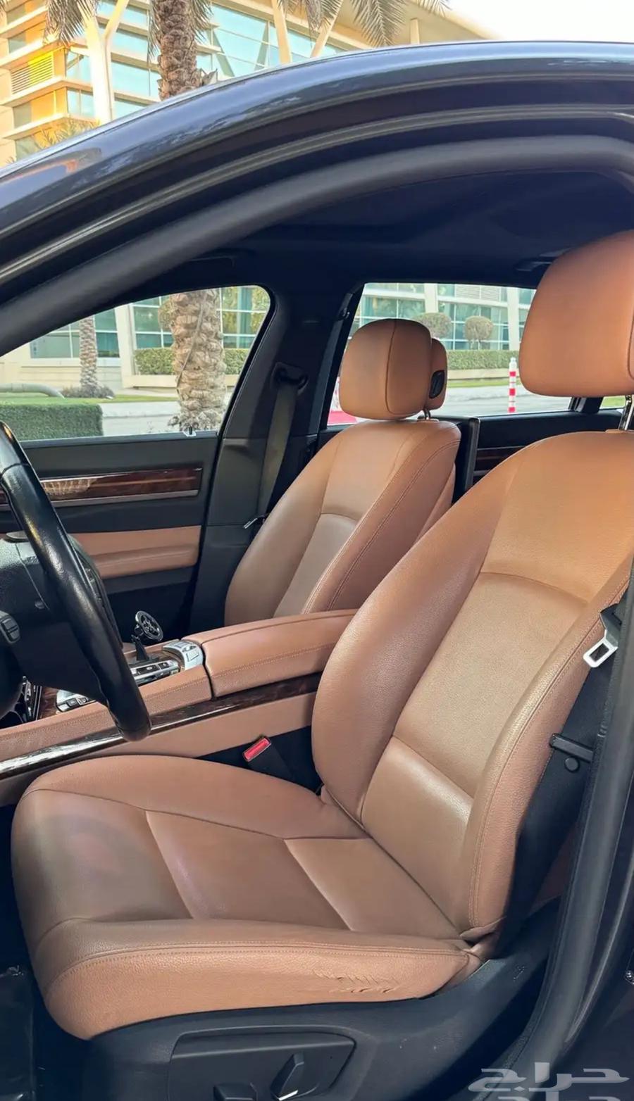 BMW 74063187248844673114