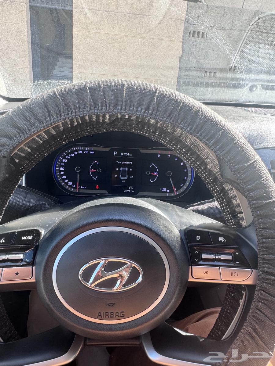 Hyundai Tuscan63186783157506114