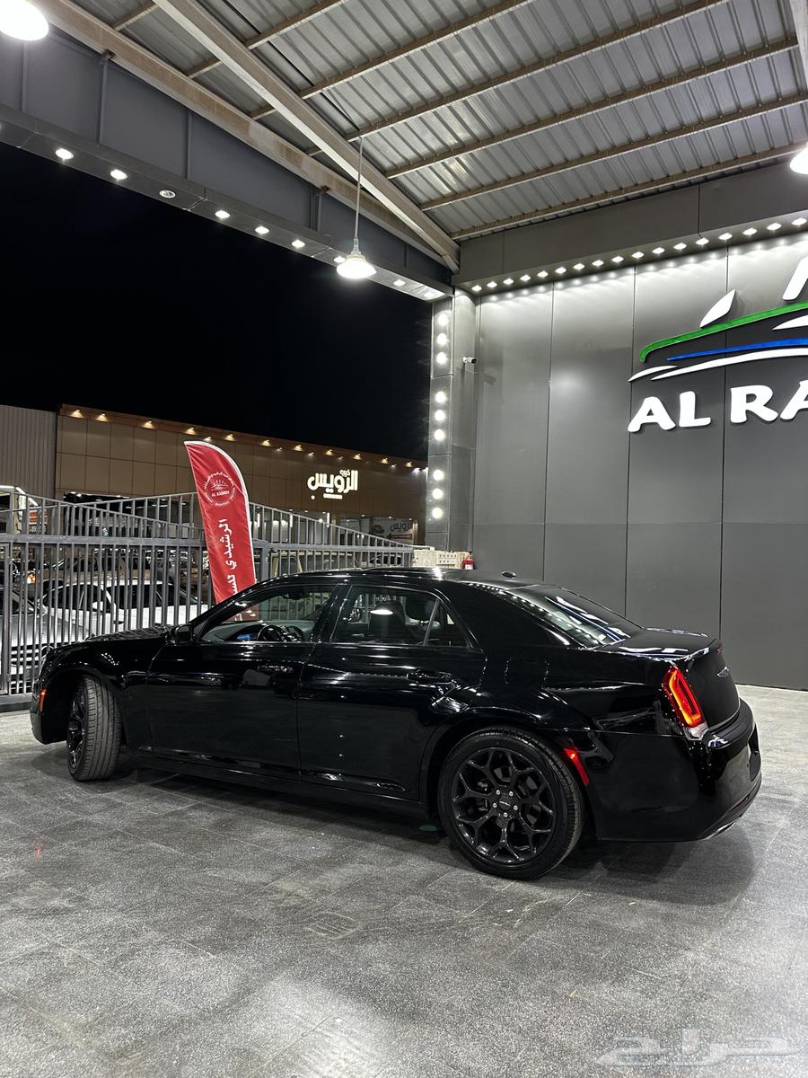 كرايزلر C300 2021 اسود S لدى معرض(عبيد الرشيدي)63185777926275114