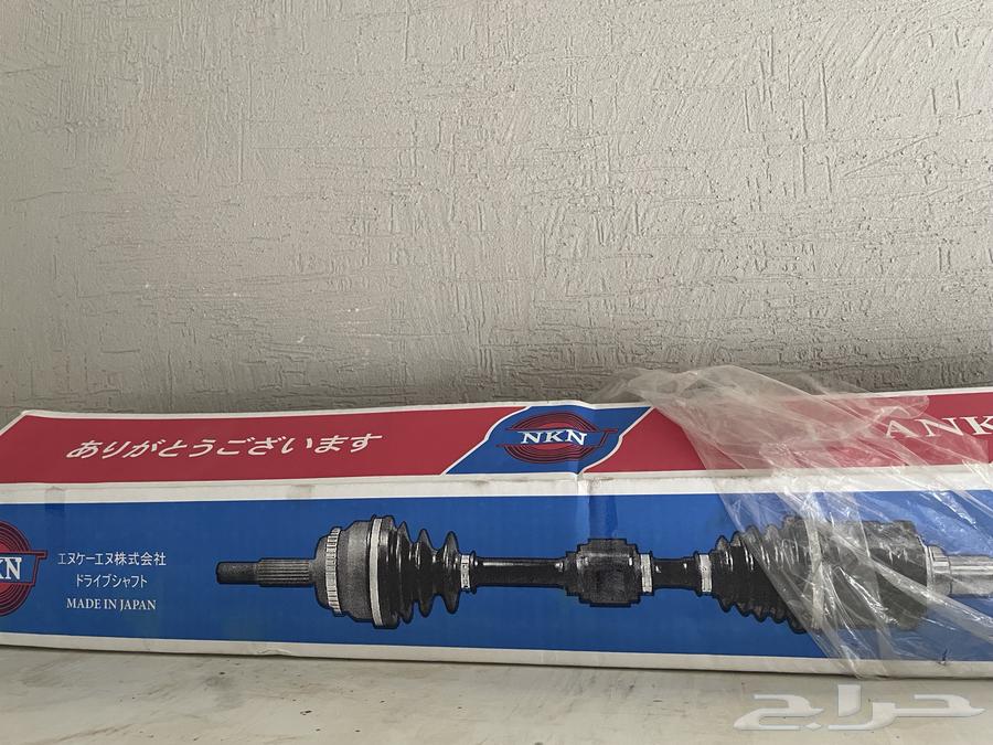 Brand new Japanese Corolla in reverse631857916881951121