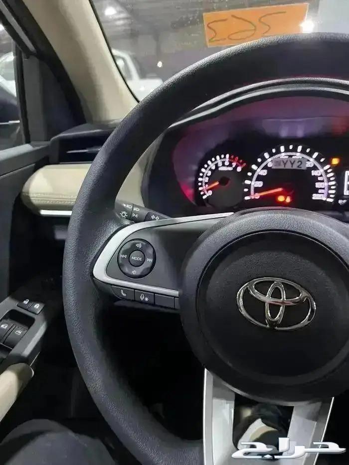 تويوتا يارس واي بلس 2024 .63184243907073112