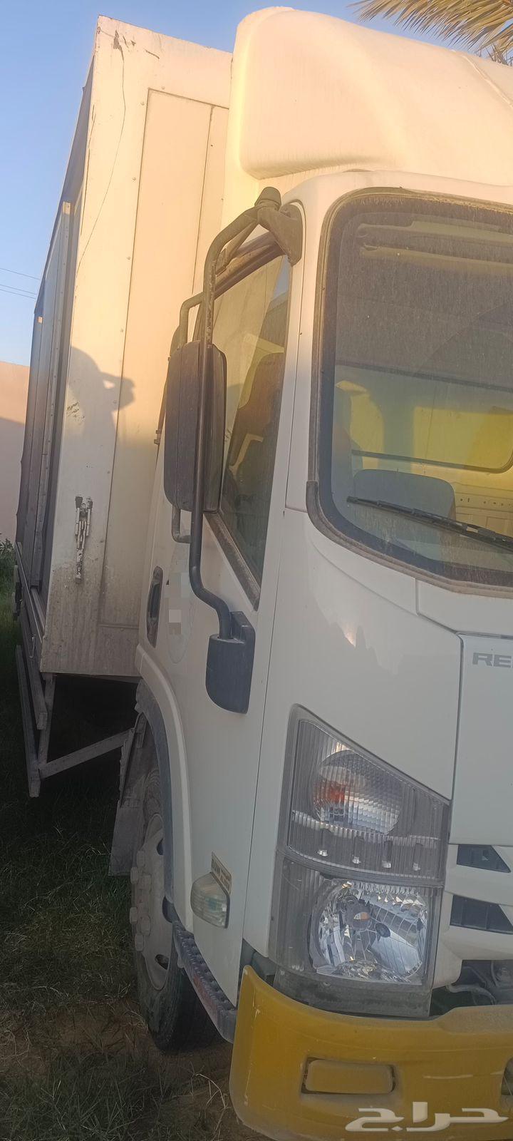 للبيع عدد 2 دينة ايسوزو 2021 حمولة 6 طن63185781010049114