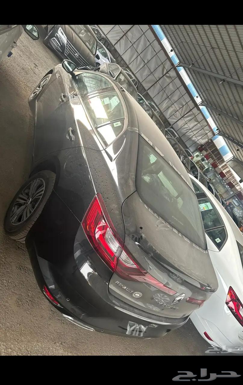 Renault Megane half-full model 202463188226595971113