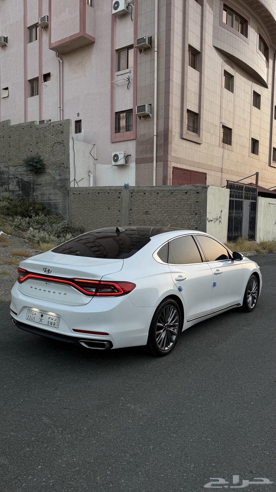 ازيرا 2019 فل كامل 4 سلندر63182799971203114
