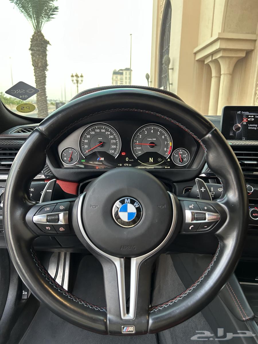 BMW M4 201563182300993282114