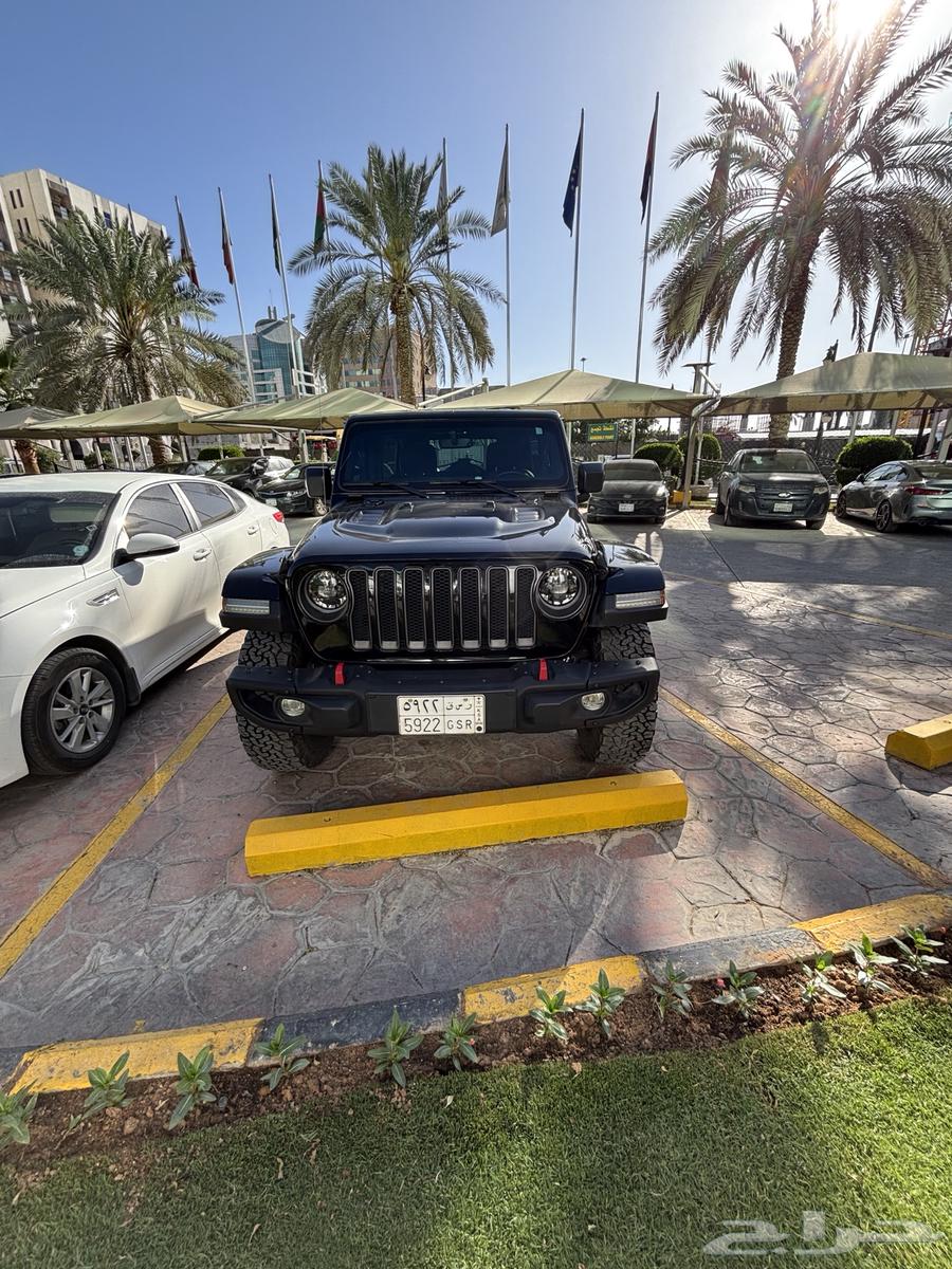 jeep wrangler rubicon black edition للتنازل 202363183785766402111