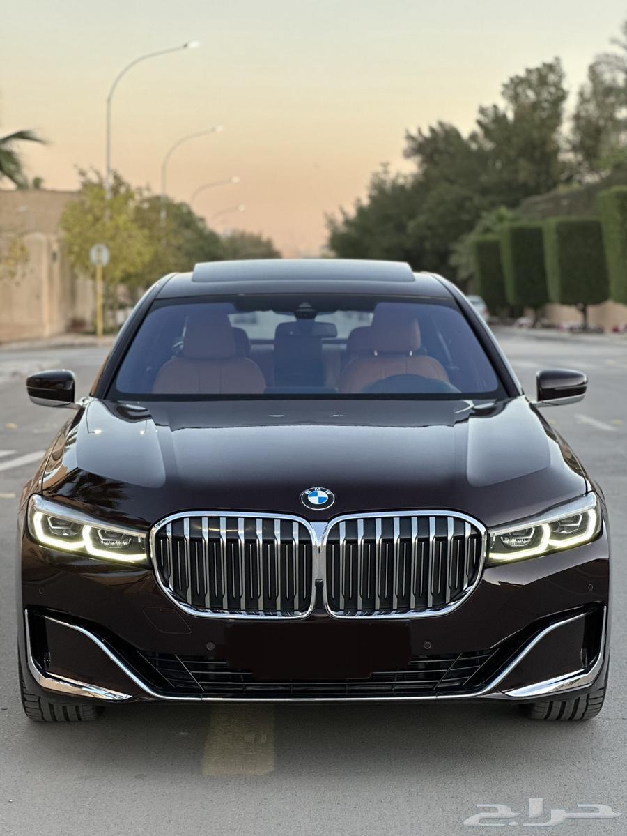 بي ام 730 لون مميز ماشي 52 ( تم البيع )63182304816899111