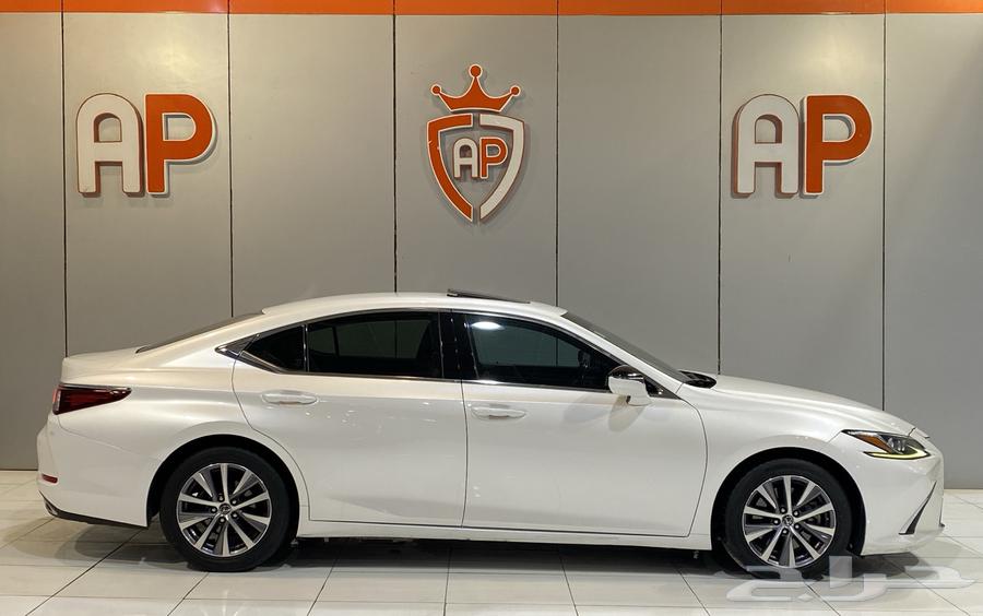 لكزس ES350 2020 عداد 72 الف63181817974018113