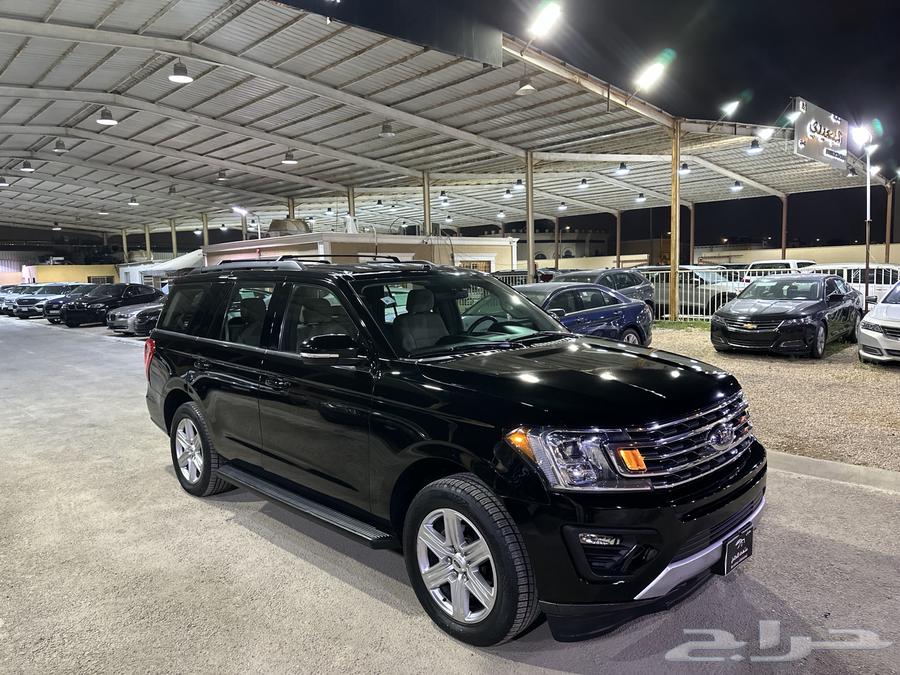 Ford Expedition 2018 double cab full short bed low mileage63183293801857112