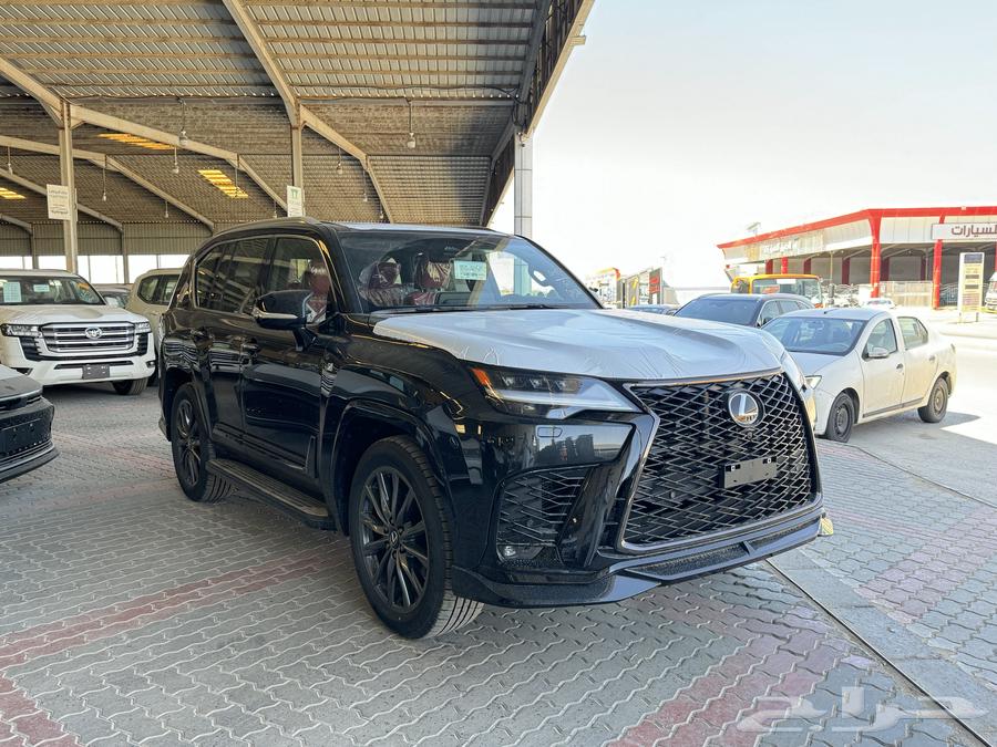 لكزس LX600 2025 Fsport63183782502019111