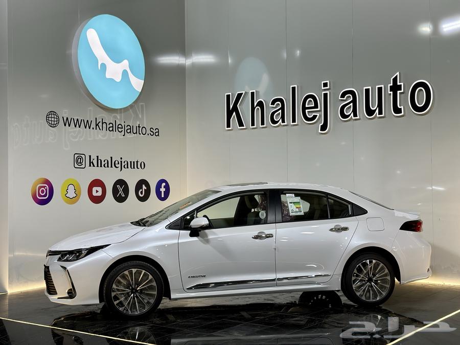 تويوتا كورولا 2.0 XLI فتحه 202563183775593731111