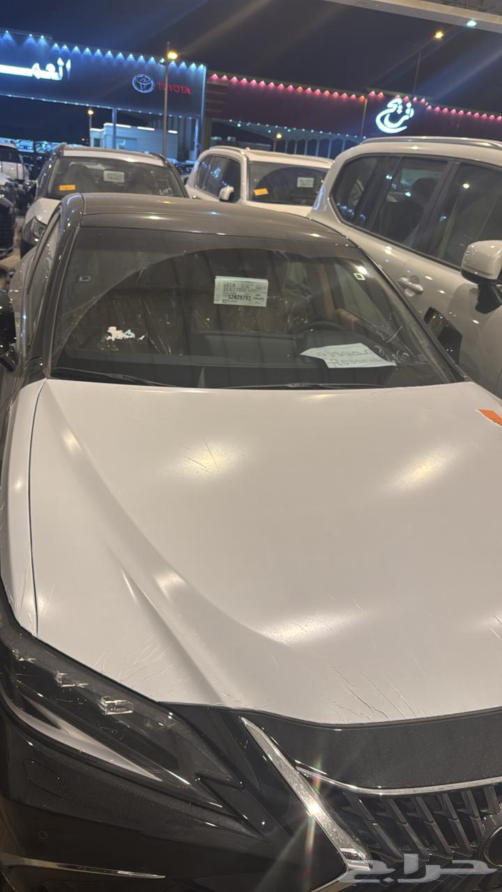 لكزس ES350 DD 2025 فل كامل اسود63181817948035111