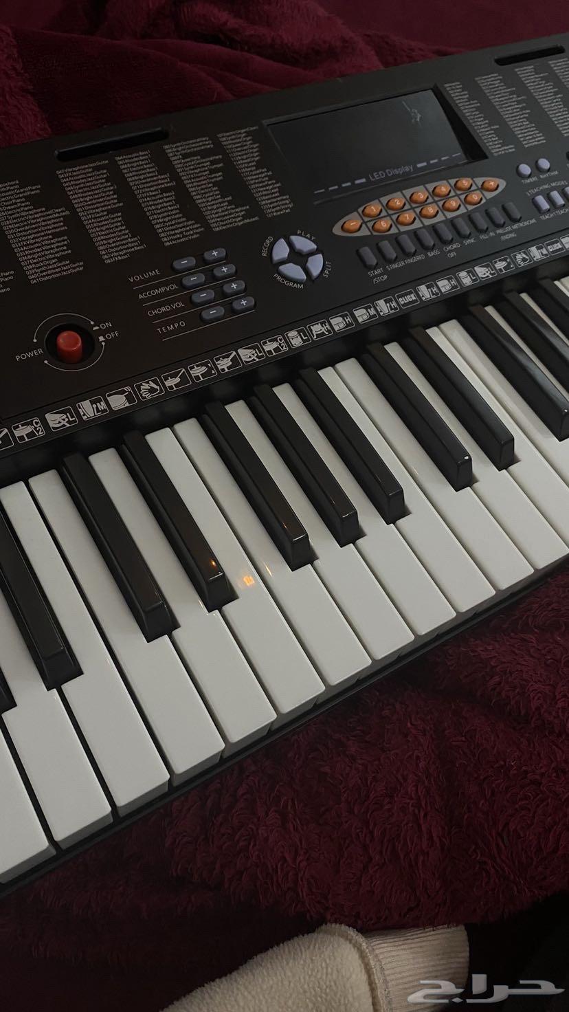 Piano63124852180610113